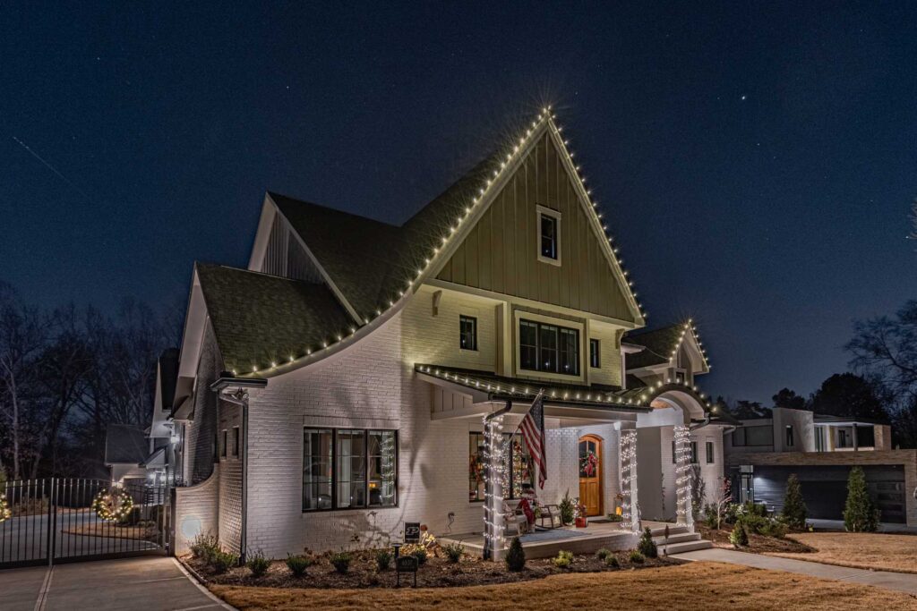 Christmas light installers near me residential image